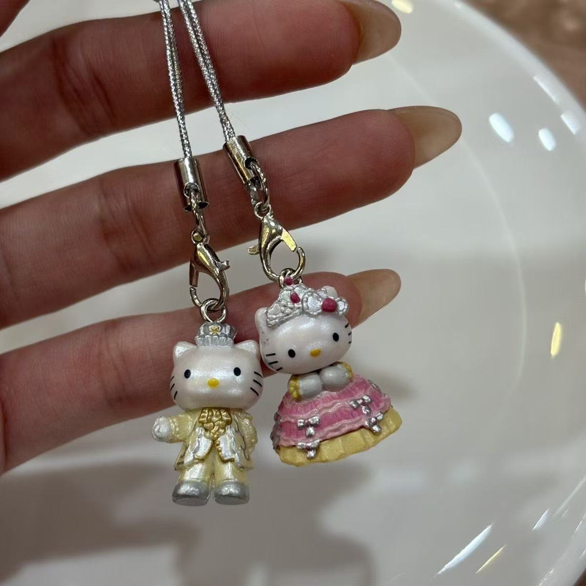 Phone Accessories Keychain - Kawaii Hello Kitty Wedding Dress Series